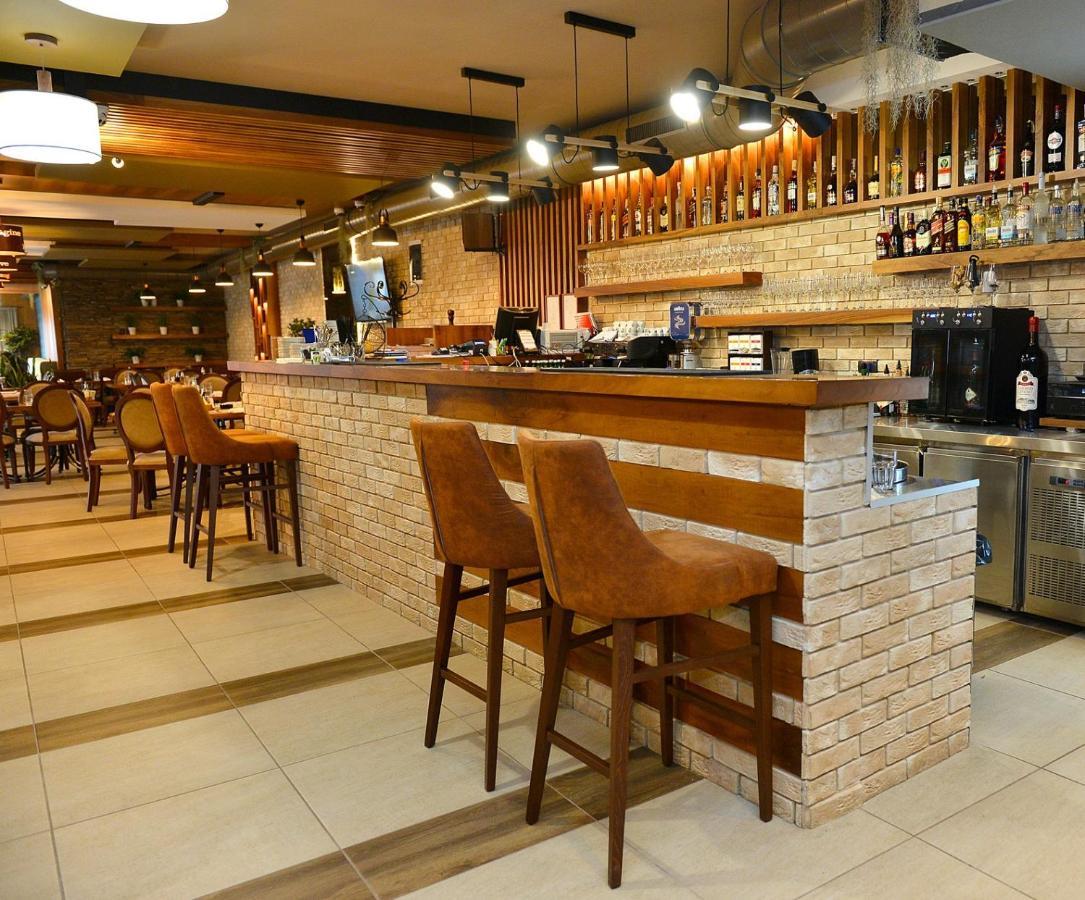 Mv Monogram Hotel Indija Luaran gambar