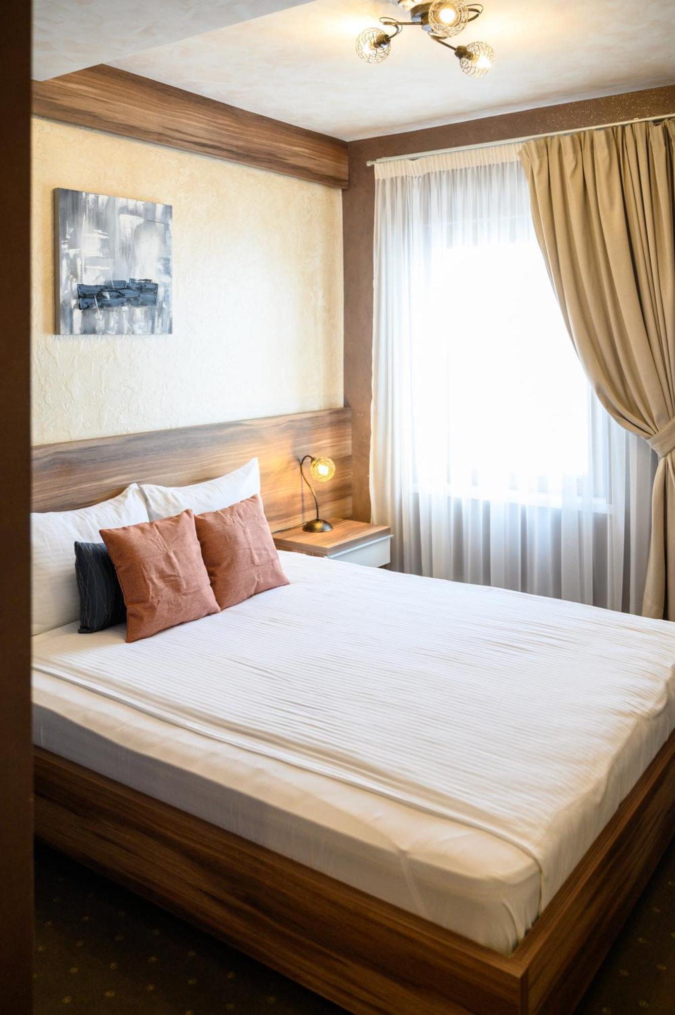 Mv Monogram Hotel Indija Luaran gambar