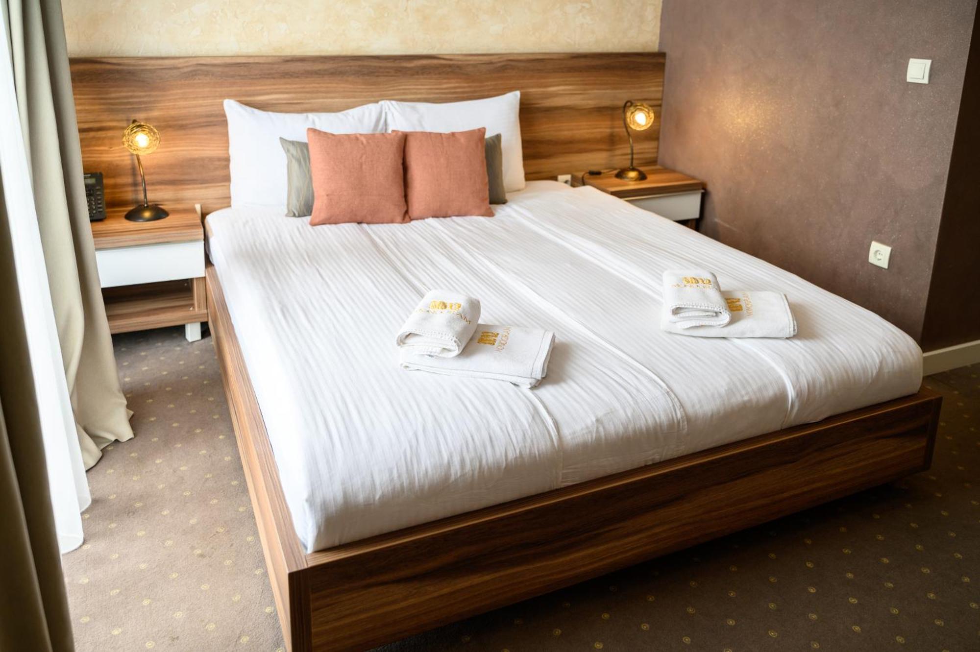 Mv Monogram Hotel Indija Luaran gambar